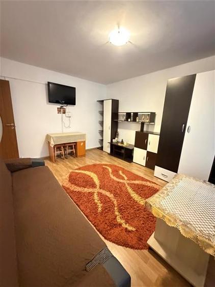 Apartament cu 2 camere decomandat, mobilat în Griviței