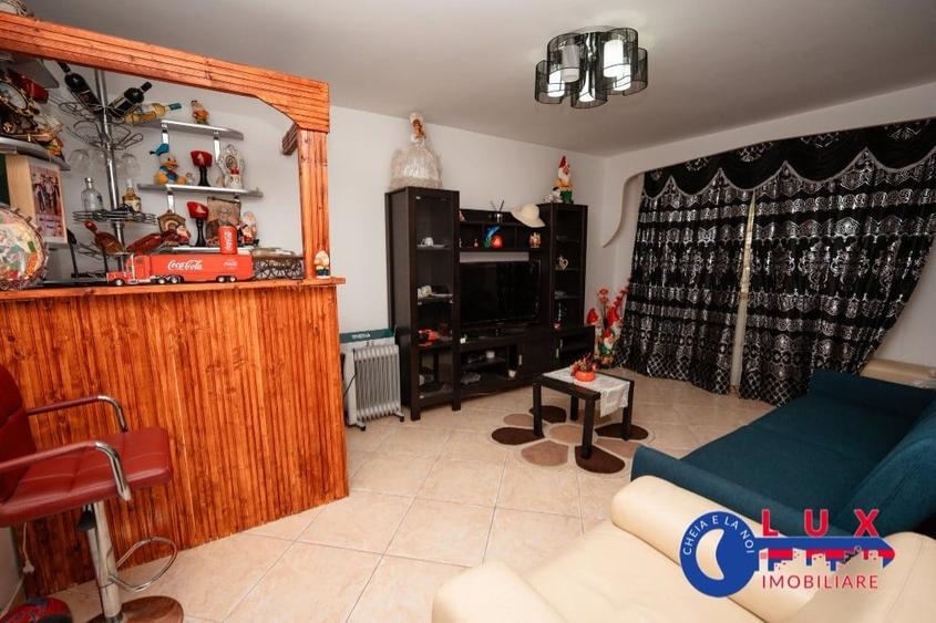 ID 168 APARTAMENT SPA?IOS DE INCHIRIAT CARTIER C5 - 1