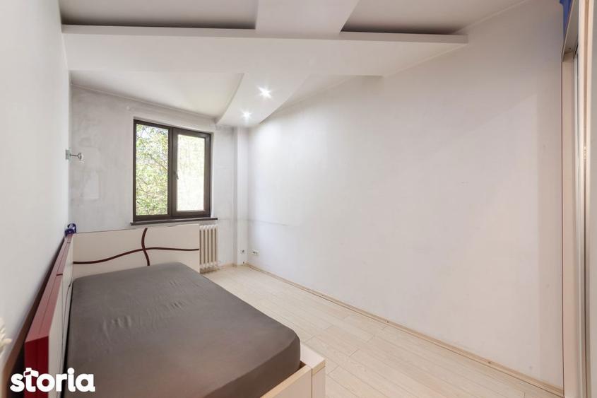 Apartament cu 3 camere, mobilat în Calea București