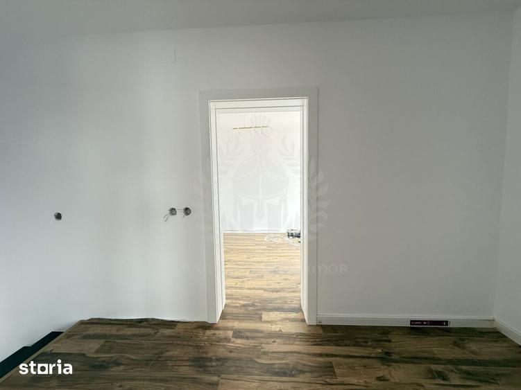Casă cu 3 camere cu Teren 500 Mp în Albert
