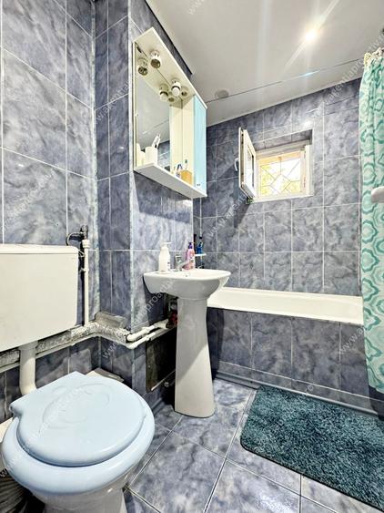 Apartament cu 2 camere decomandat în Micro 21
