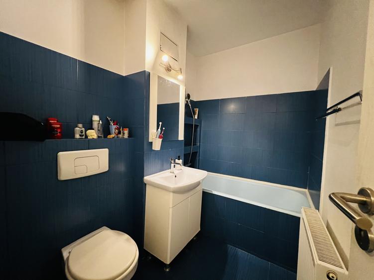 Apartament cu 2 camere semidecomandat, mobilat în Bogdăneștilor