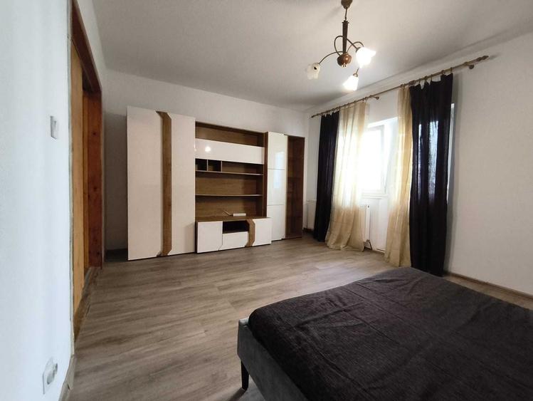 Apartament cu 2 camere decomandat în Păcurari