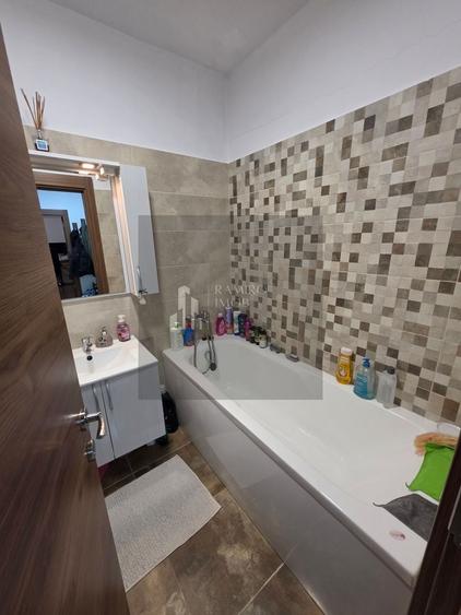 Apartament cu 2 camere decomandat în Metalurgiei