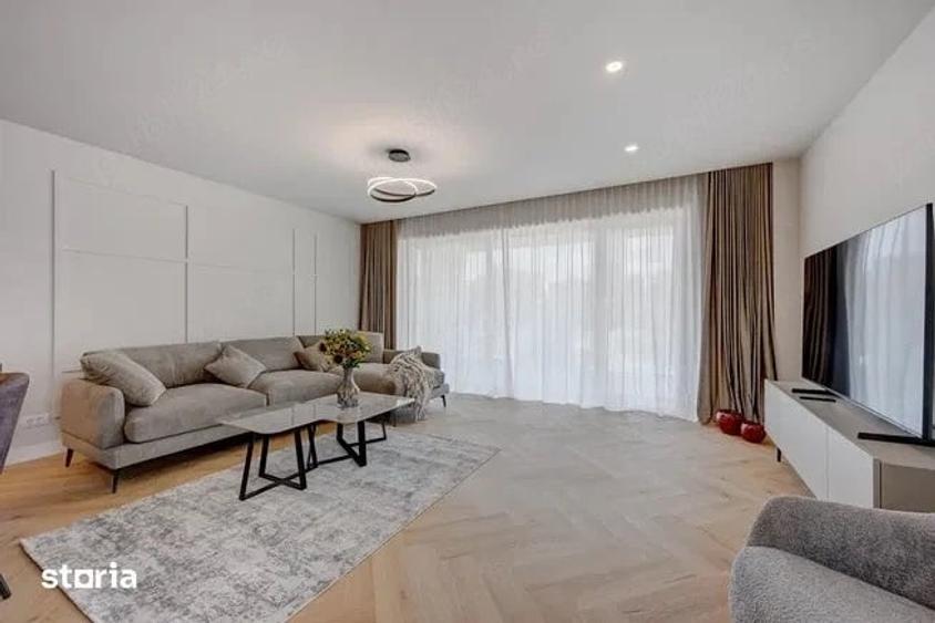 Apartament cu 4 camere decomandat în Exterior Sud