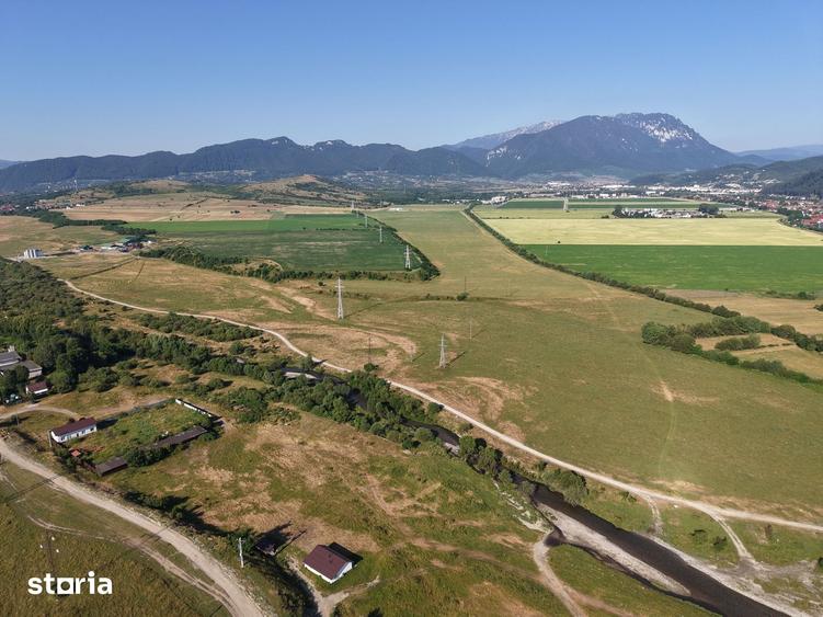 Teren de 7500 mp, în Central