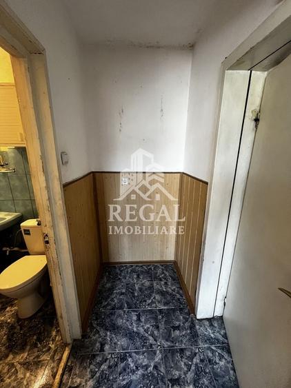 Apartament cu 2 camere semidecomandat în Central