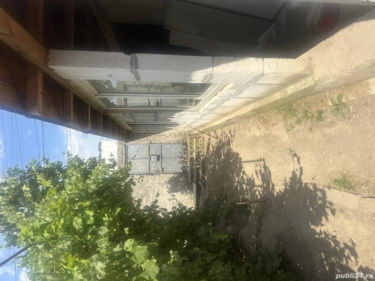 Casa de vanzare Zona Straule?ti - 1