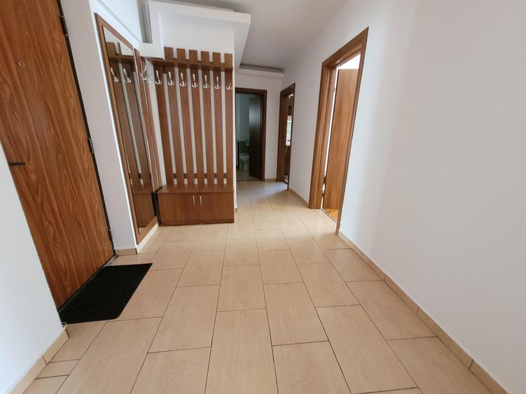 Apartament cu 2 camere decomandat, mobilat în Unirii