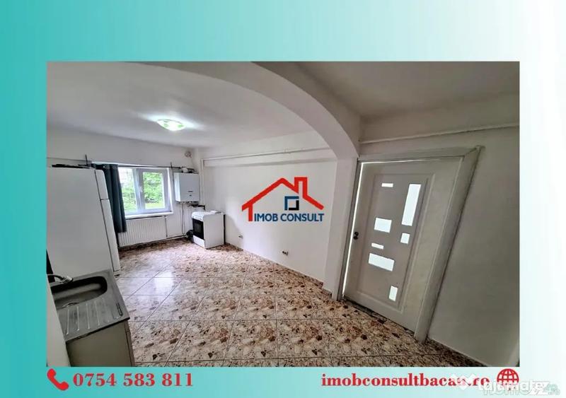 Apartament cu 3 camere decomandat în Mioriței