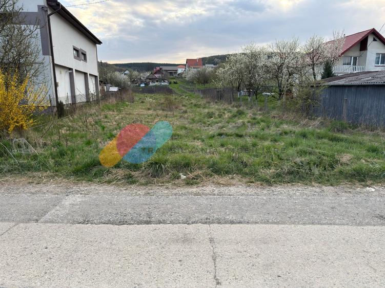 Teren Construcții intravilan de 980 mp, în Chinteni