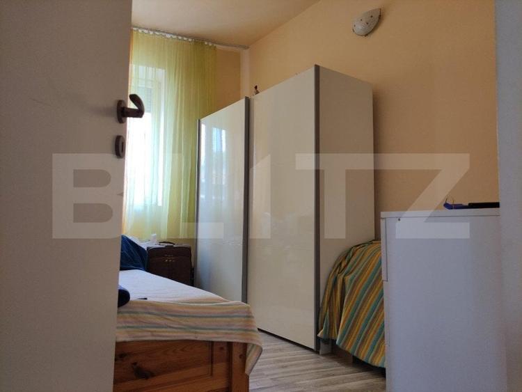 Casă individuală cu 3 camere cu Garaj în Central