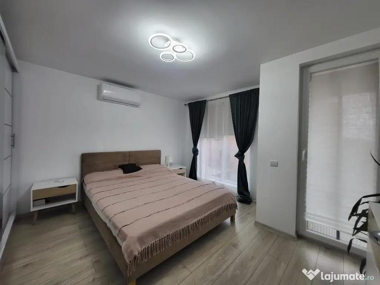 Casă cu 3 camere cu Teren 100 Mp în Central