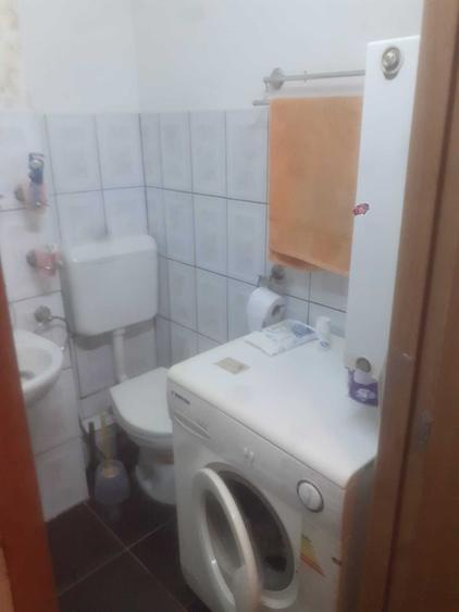 Apartament cu 2 camere nedecomandat în Central