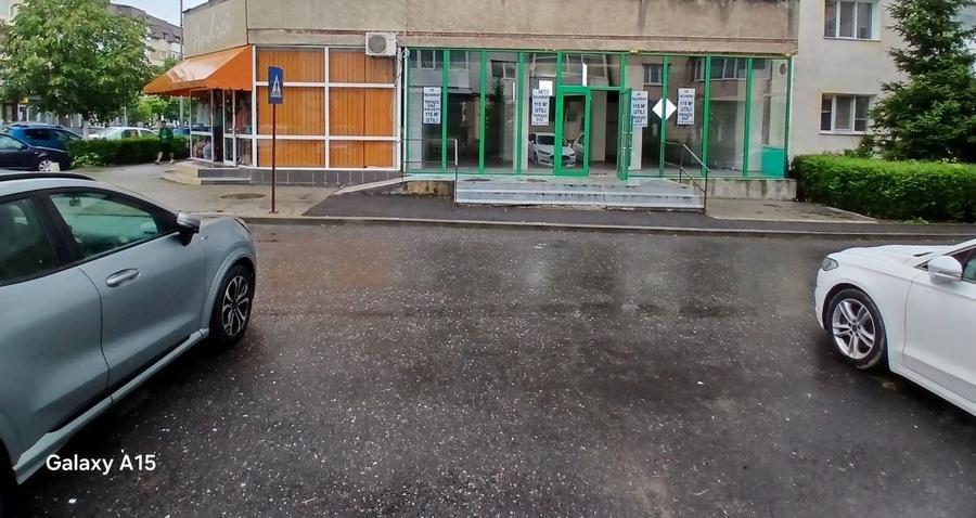 Spațiu comercial, de 115 mp, în Central