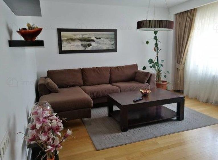 Apartament cu 4 camere decomandat, mobilat în Decebal
