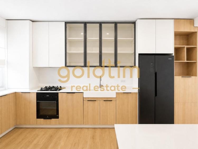Duplex cu 5 camere cu Canalizare în Pipera
