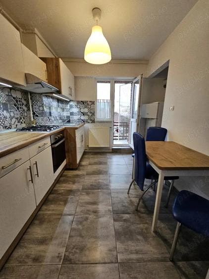 Apartament cu 2 camere decomandat în Complex Studențesc