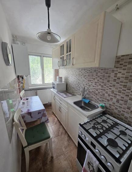 De inchiriat apartament 2 camere - Girocului - 3