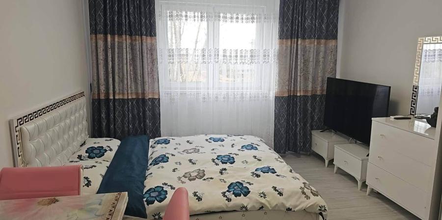 Garsonieră semidecomandată în Far