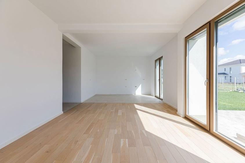 Casa in Dumbravita - 4 camere - Comision 0% - 15