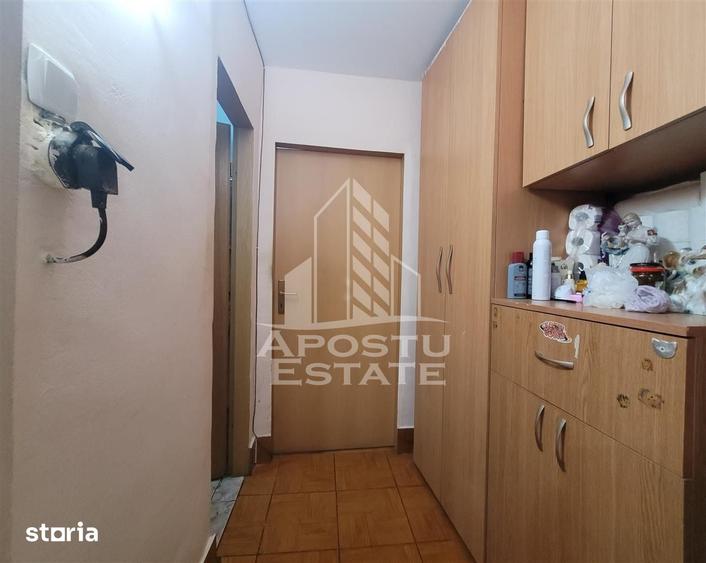 Apartament de vanzare cu 3 camere, 2 bai, zona Bucovina - 5