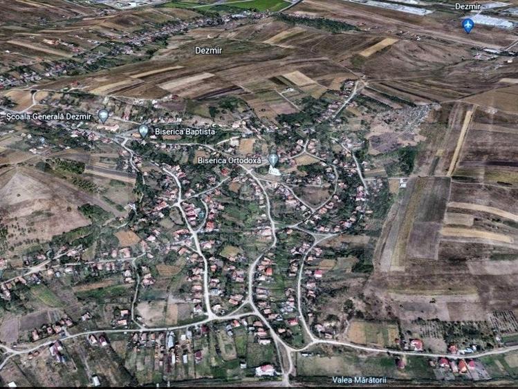 Teren Construcții intravilan de 1280 mp, în Dezmir