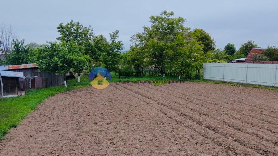 Casă individuală cu 4 camere cu Canalizare în Mărgineni