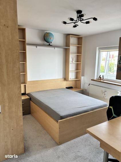 Apartament cu 3 camere decomandat în Băneasa