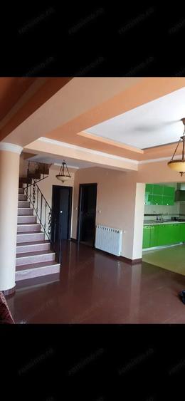 Casă cu 6 camere în Jilava