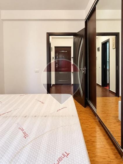 Apartament cu 2 camere semidecomandat, mobilat în Dudu