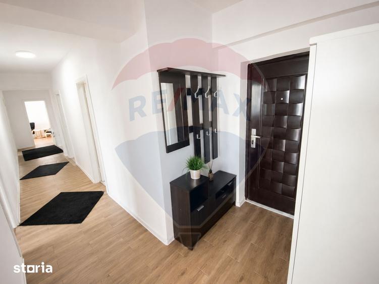 Apartament cu 3 camere decomandat, mobilat în Gării