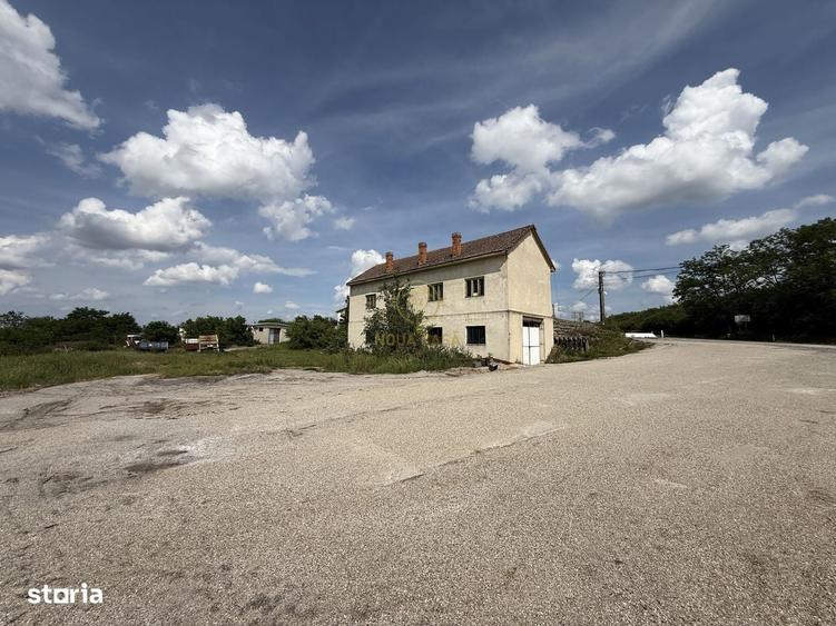 Spațiu comercial, de 500 mp, în Beltiug