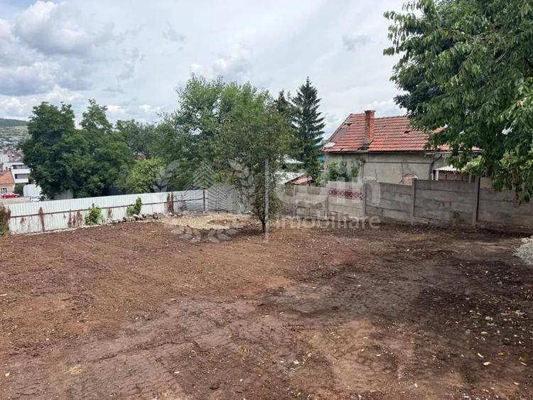 Teren Construcții intravilan de 351 mp, în Gruia