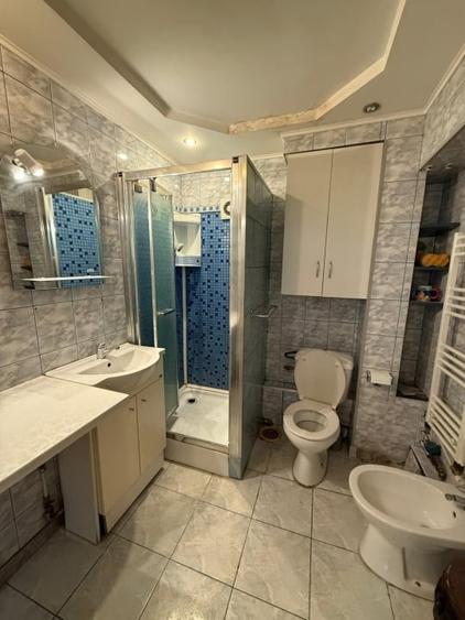 Apartament cu 3 camere decomandat în Moara de foc