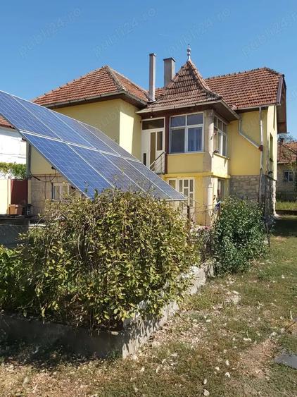Casă cu 3 camere cu Teren 1683 Mp în Băgara