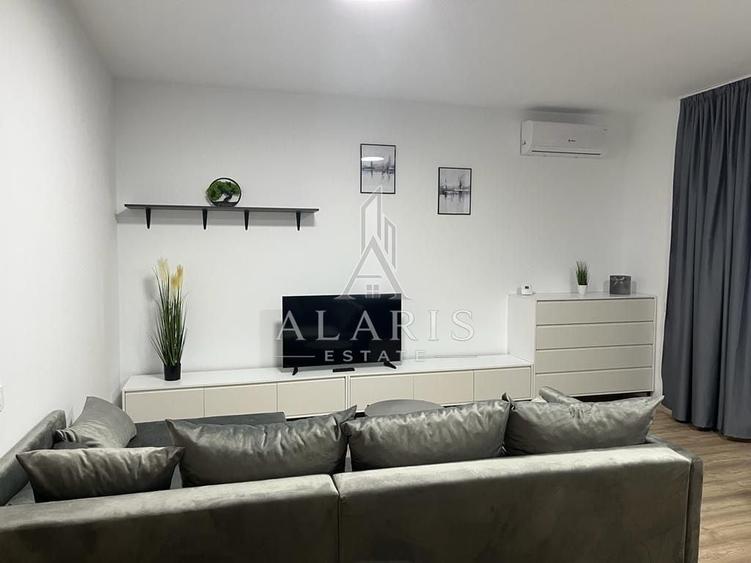 Apartament cu 2 camere semidecomandat, mobilat în Tipografilor