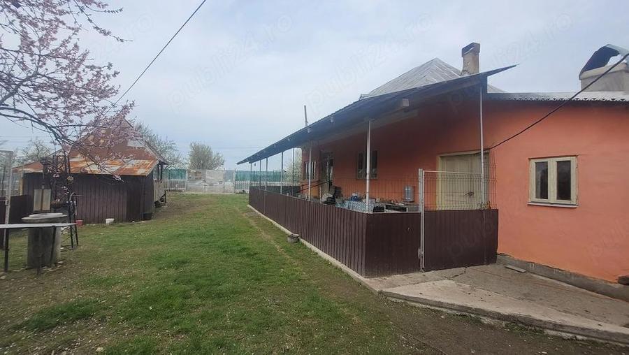 Casa de vanzare in satul Stoice?ti, comuna Bulze?ti, judetul Dolj - 1