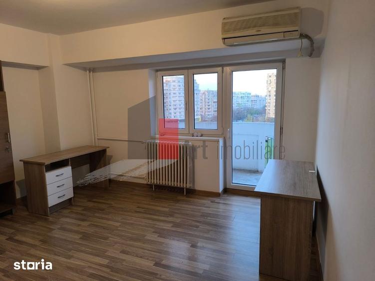 Apartament cu 2 camere decomandat, mobilat în Decebal