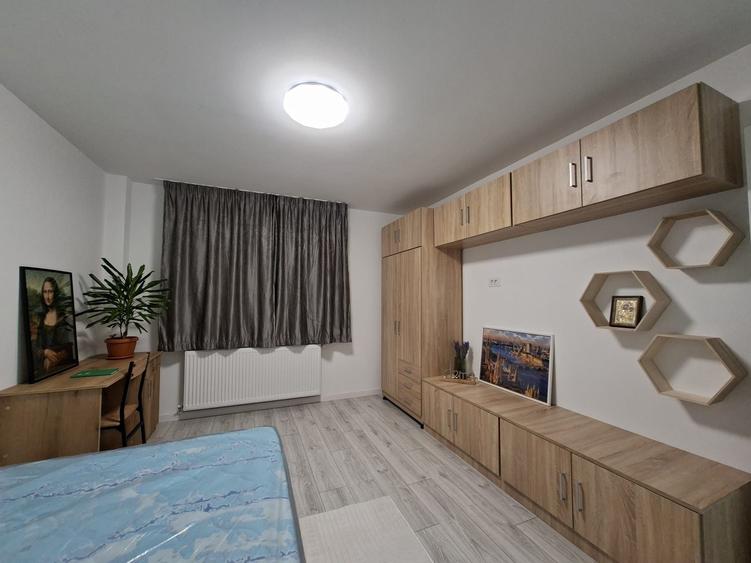 Casă cu 1 camere decomandat în Central