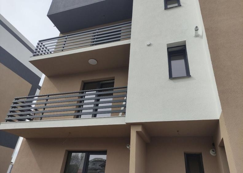 Apartament cu 2 camere decomandat în Trivale