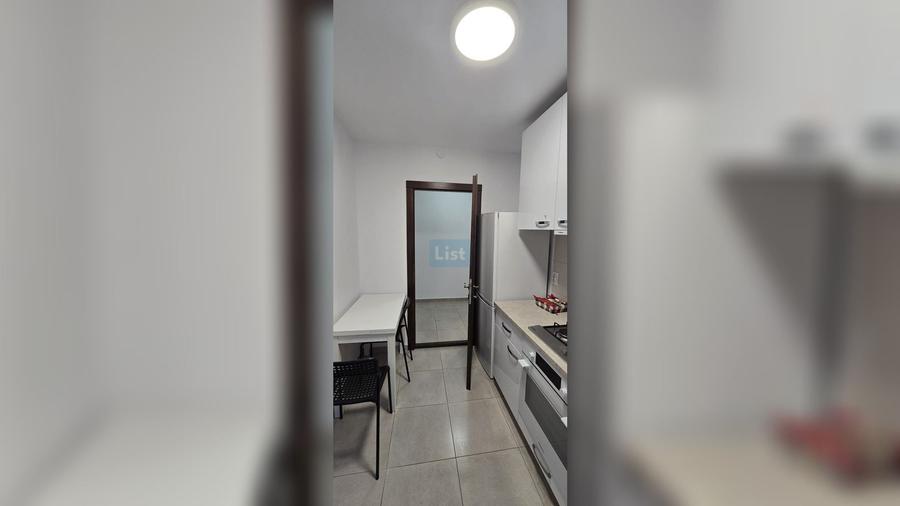 Apartament cu 2 camere decomandat în Medicină