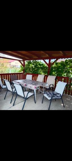 Casă individuală cu 4 camere cu Teren 663 Mp în Jelna