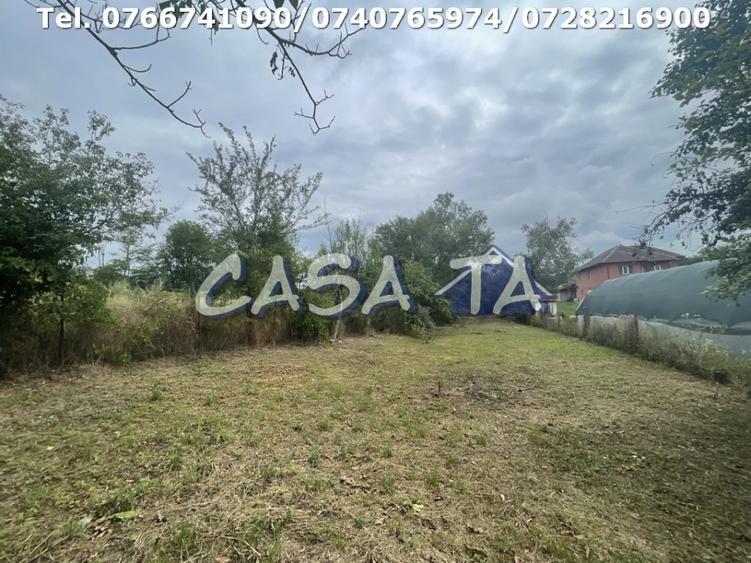 Casă individuală cu 3 camere cu Canalizare în Central