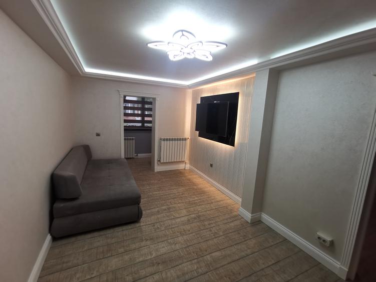 Apartament 3 camere Piata Mare complet renovat - 11