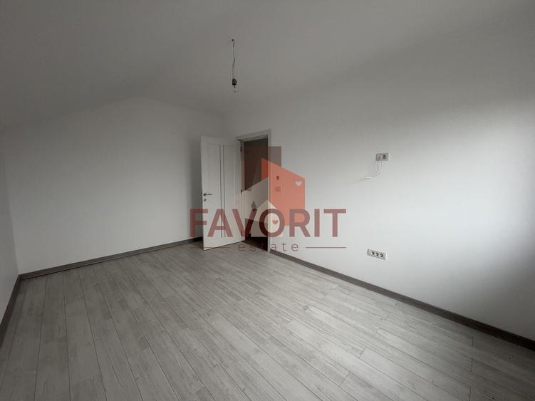 Duplex cu 4 camere cu Canalizare în Becicherecu Mic