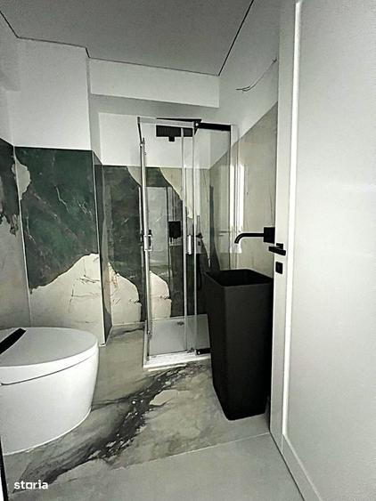 Apartament cu 3 camere decomandat în Tătărași