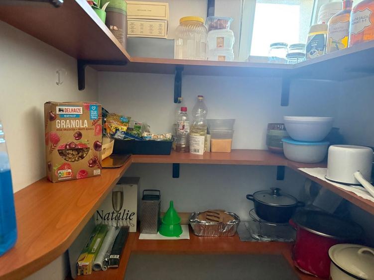 Apartament cu 3 camere decomandat în P-ța Dorobanți