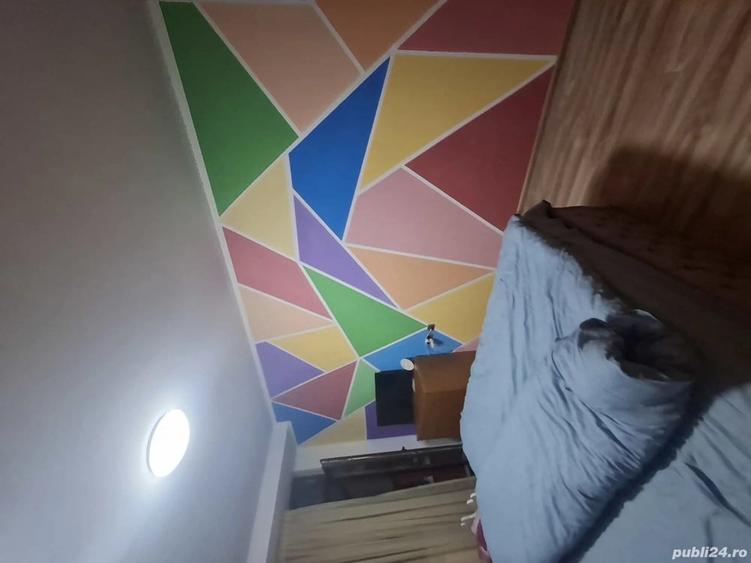 Apartament cu 3 camere decomandat în Central
