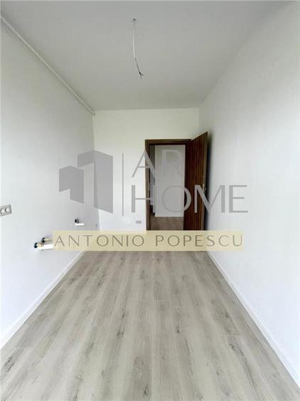 Apartament cu 3 camere decomandat în Albert